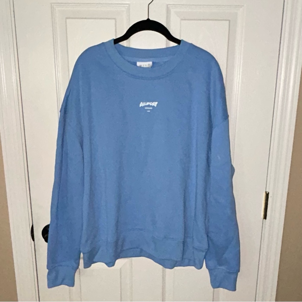 Wilo the Label Blue “Allsport” Crewneck Sweatshirt ✨
